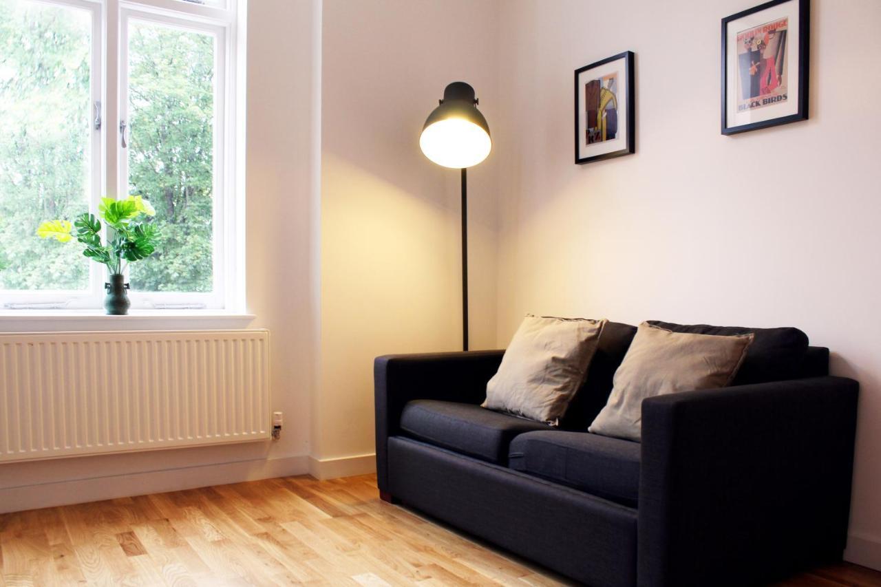 Regents Canal Apartments Лондон Экстерьер фото