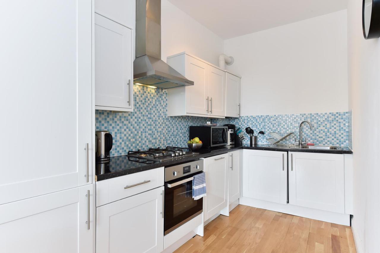 Regents Canal Apartments Лондон Экстерьер фото